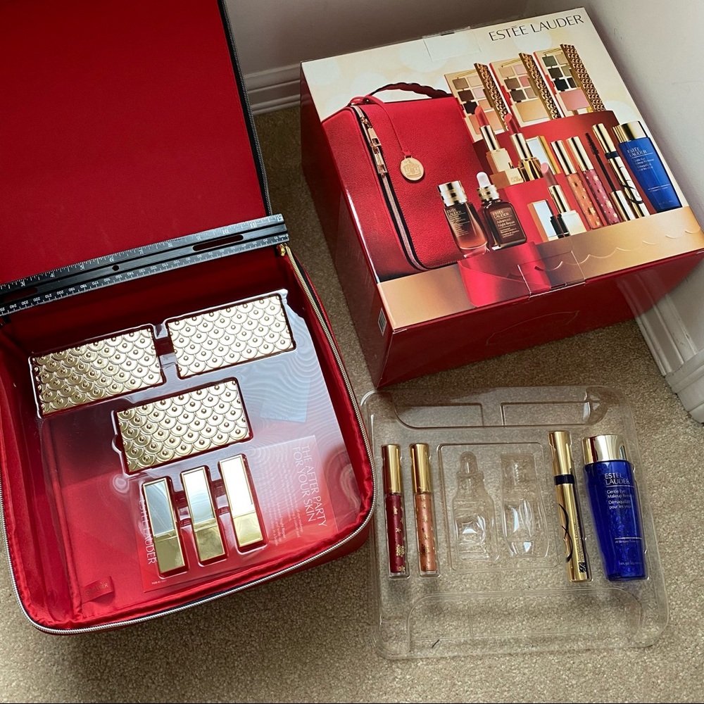 New 11pc Estee Lauder Full Size Items makeup